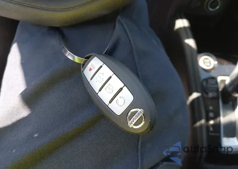 2020 Nissan Kicks Sv Xtronic Cvt из США, поврежденный, VIN 3N1CP5CV7LL566910